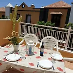 Benimar Apartamento *