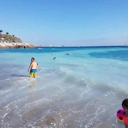 Benimar Apartamento *